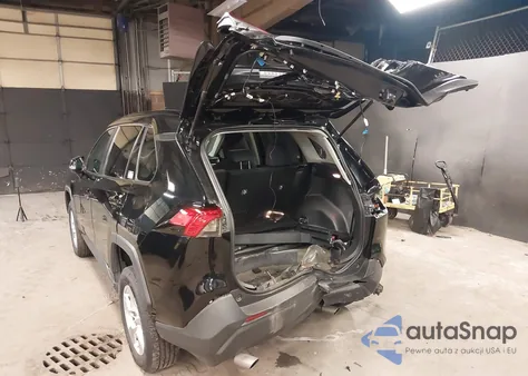 2021 Toyota Rav4 Hybrid Le z USA, uszkodzony, nr VIN 4T3MWRFV5MU037117